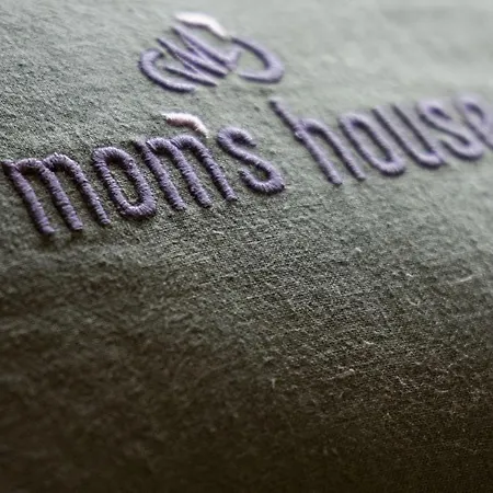 Mom'S Villa
